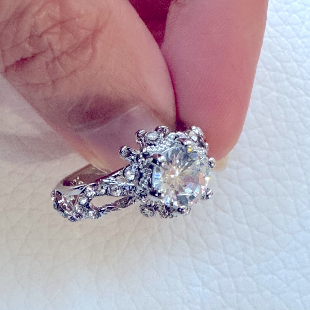 Flower Cz Ring